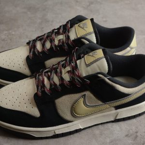 (WMNS) Nike Dunk Low LX 'Black Team Gold' DV3054-001
